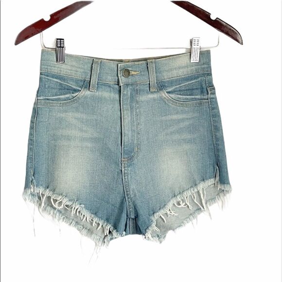 GJG Denim High Rise Frayed Shorts NWOT Size M - Picture 1 of 8
